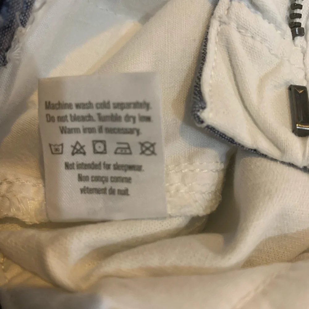 Gymboree white linen shorts Size: 4T Like New. - Picture 5 of 9